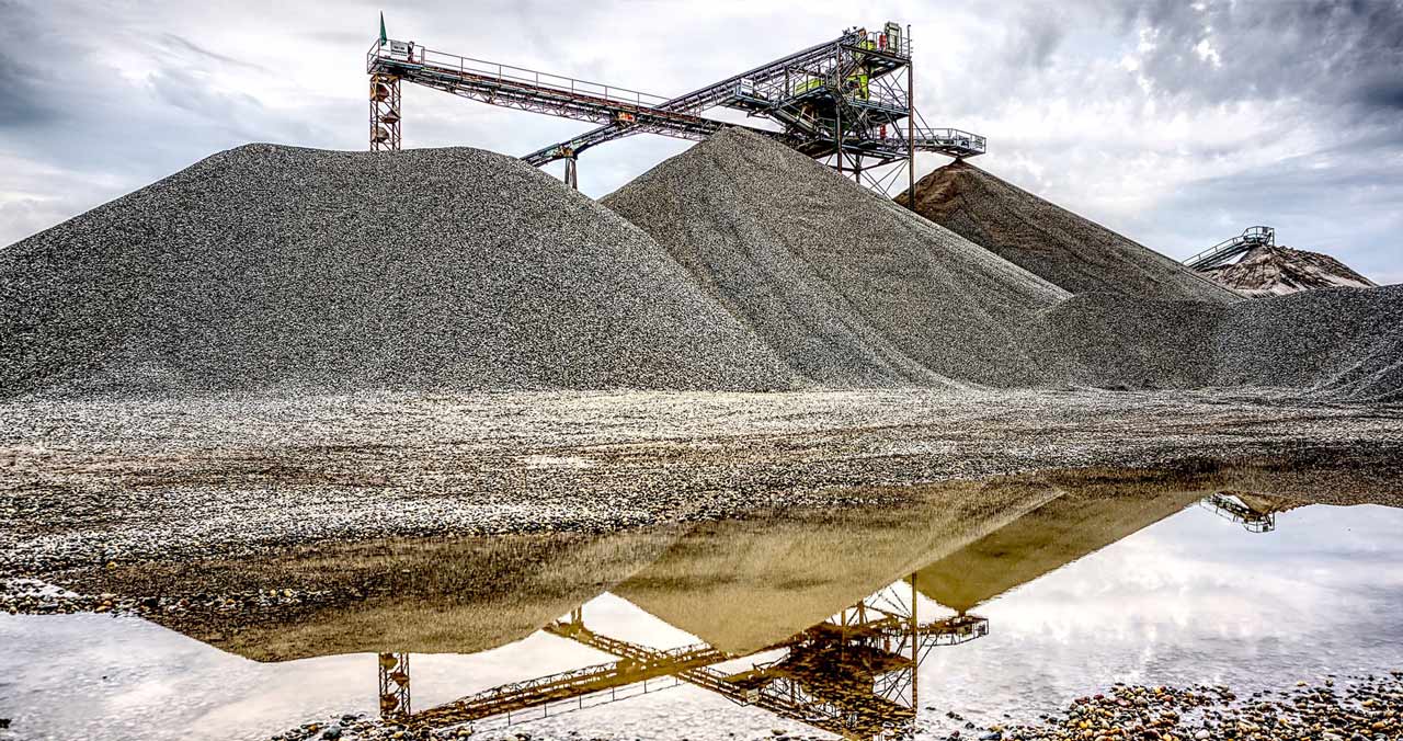 Conveyor system for bulk material handling